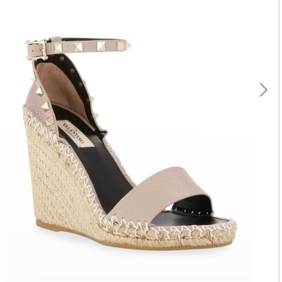 Valentino Rockstud Espadrille Wedge Sandal in Poudre - Picture 2 of 7